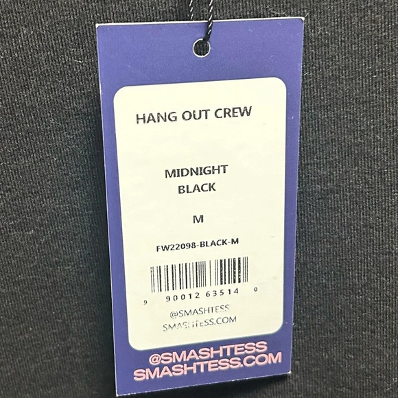 Smash + Tess Hang Out Crew - Picture 8 of 9